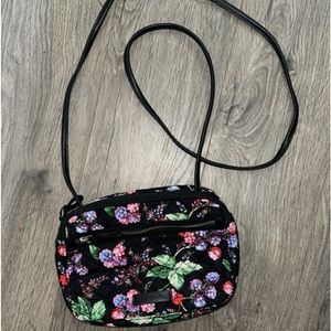 Vera Bradley shoulder small bag